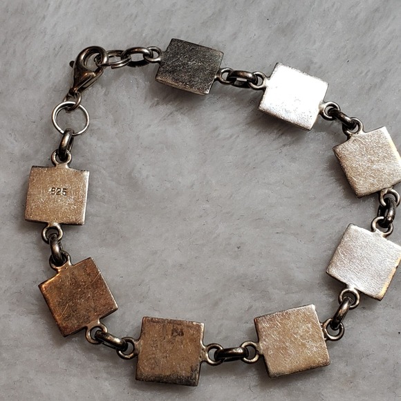 Vintage Mother of Pearl 925 stamped Bracelet. - Picture 2 of 5